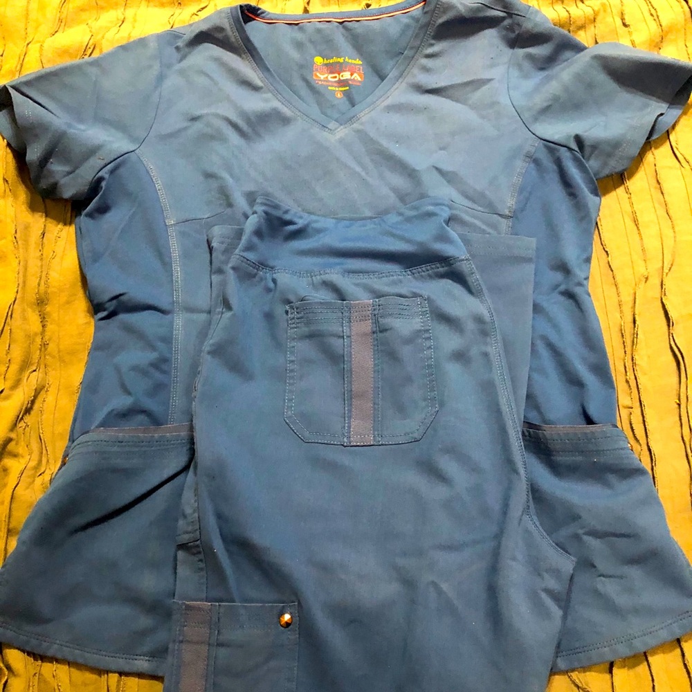 Women’s scrubs set navy blue large